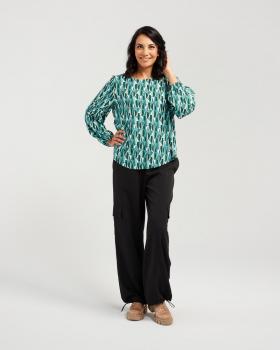 BWJ8768-Top-Winter Greens-BWY8719-Pant-Black-Front